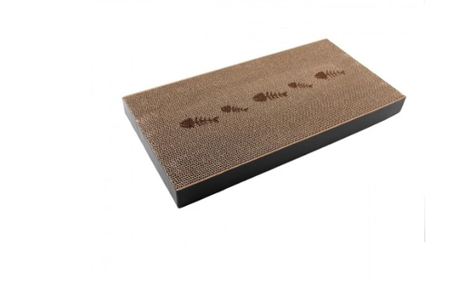 Trop chouette grattoir avec de l'herbe à chat